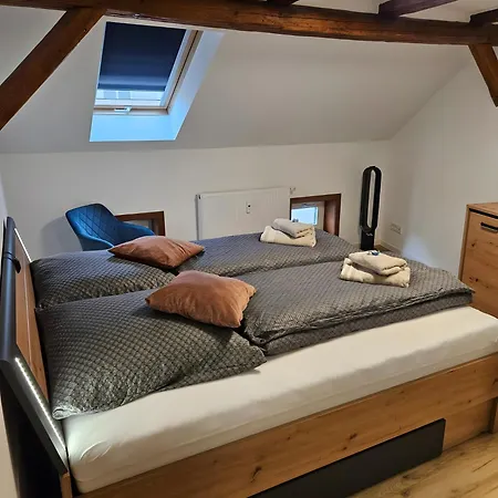 Am Dom 2 Apartman *