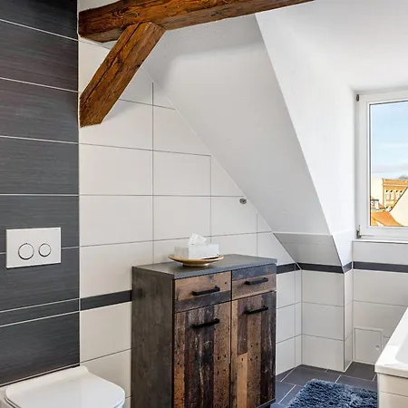 Am Dom 2 Apartman *